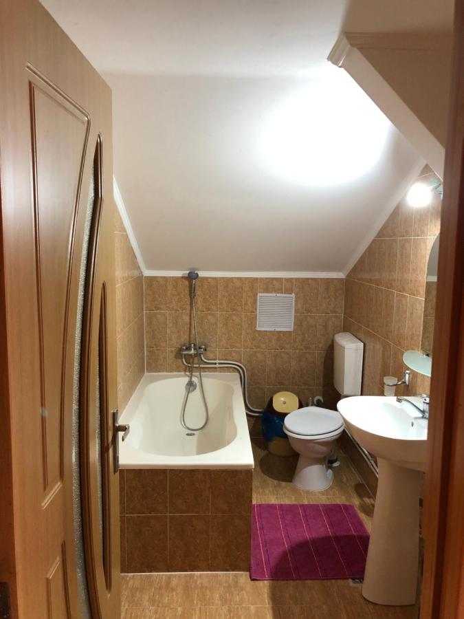 Casa Maria Hotell Gura Humorului Eksteriør bilde