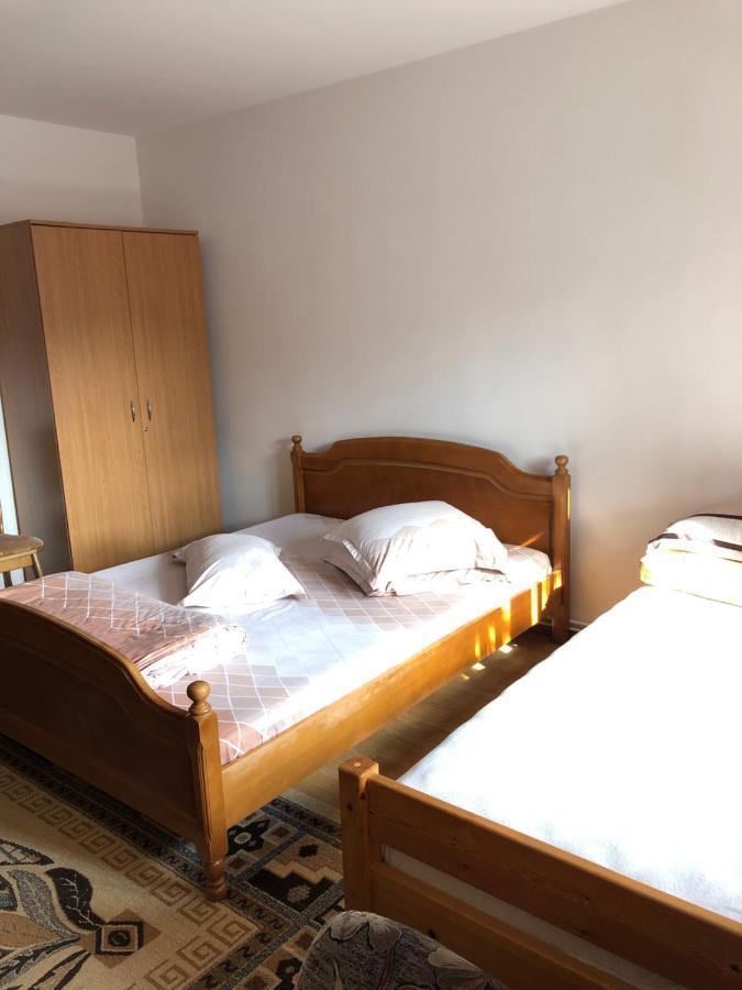 Casa Maria Hotell Gura Humorului Eksteriør bilde